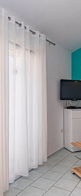 Apartmanok Parkolóhellyel Kornic, Krk - 19478 Kornić