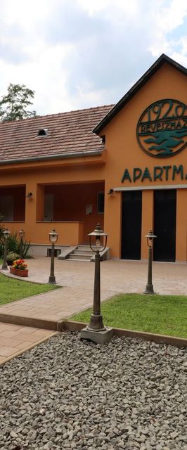 Százesztendős Révészház Apartman Szigetmonostor