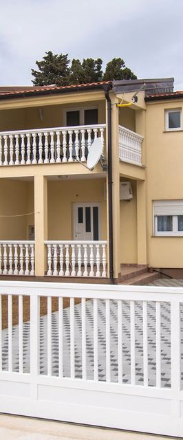 Apartment Tommy Sabunike