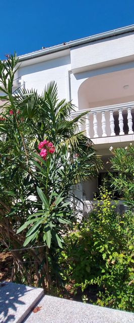 Apartments Franjo Jadranovo