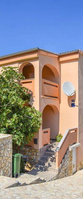 Apartments Clair Pag