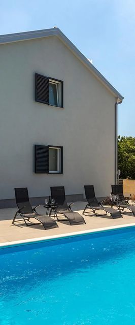 Apartman Vrbnik - CKI446