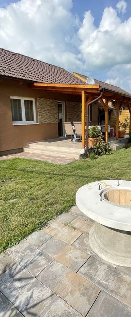 Lilla Apartman Balatonkeresztúr