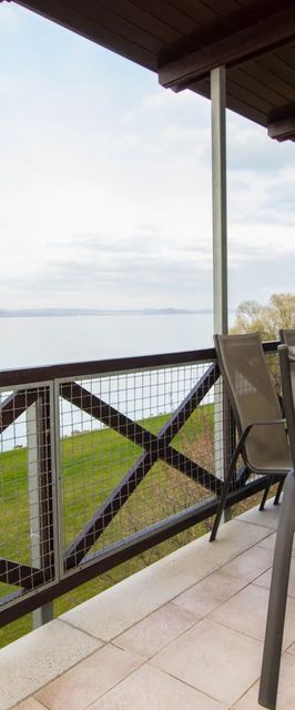 299 - Gyönyörű Panorámás Apartman Balatonőszöd