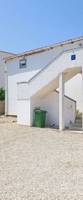 Apartments Babici Vir