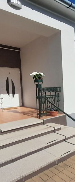 Déri Kert Apartmanház B*** Baja