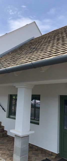 Borostyán Porta Lesencetomaj