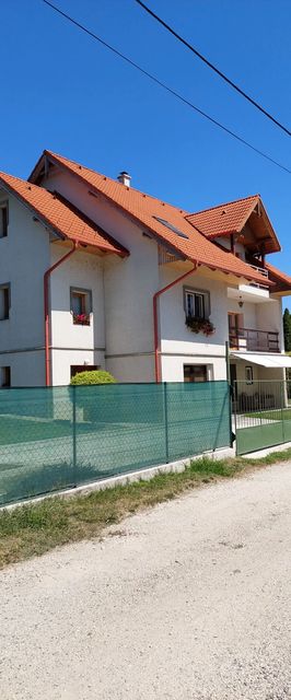 Szikszai Apartman Balatonfűzfő