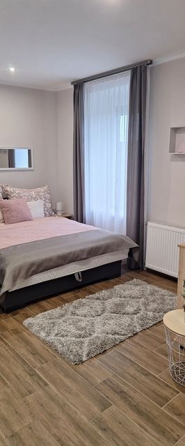 Várfal Apartman Eger