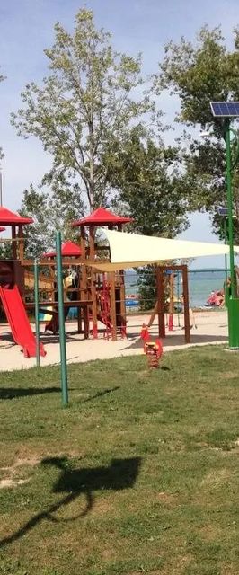 25 méterre a víztől Üdülőház Balatonszárszó