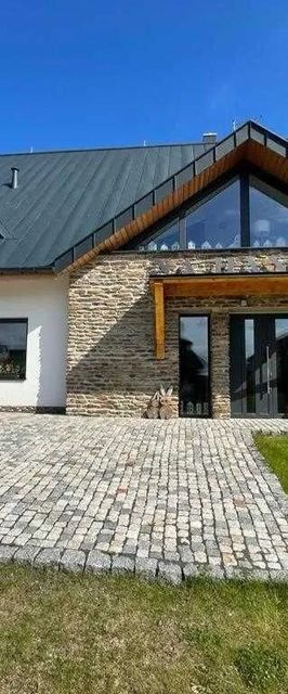 Na Handě Boží Dar