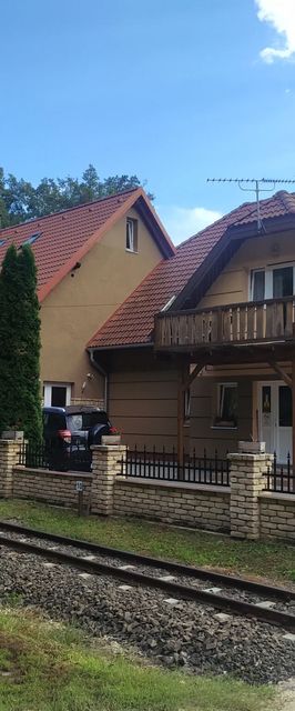 Aranytölgy Panzió Étterem & Kemping Kemence