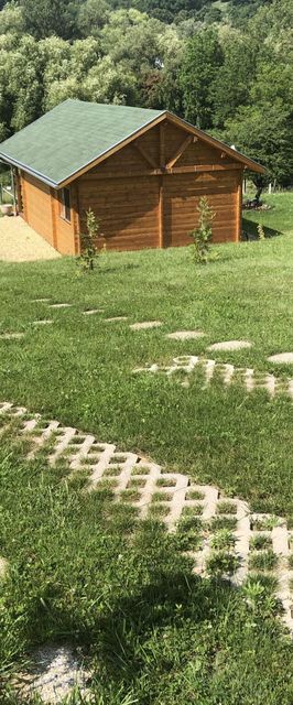 Csendes-völgy Faház Verőce