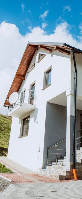 Cabana Locurele Colibița