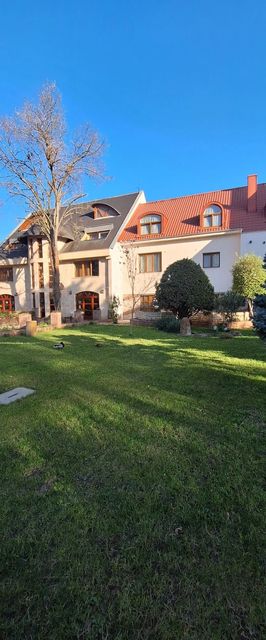 Atryum Hotel Szolnok