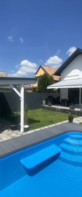 Nemes Apartmanház Tóalmás