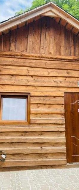 Ubytování v dřevěné chatičce Štít Klamoš