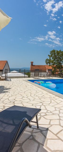 House  Raj Inn Jadranovo