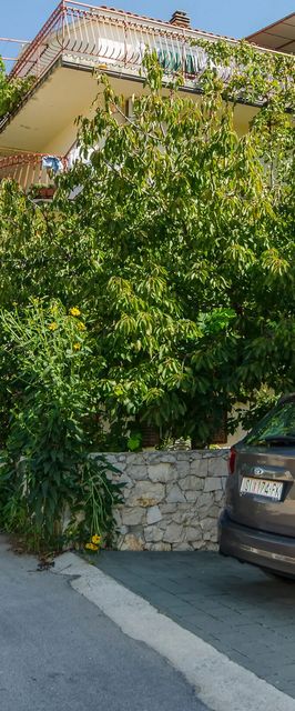 Apartments Neva Brodarica