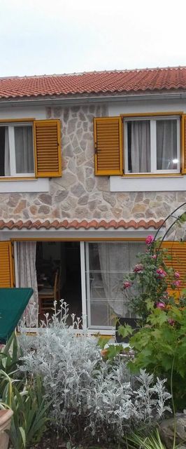 Apartments Sunce Murter