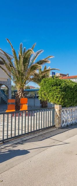 Apartments Bojana Vir II