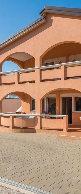 Apartments Hrskanovic Vir II