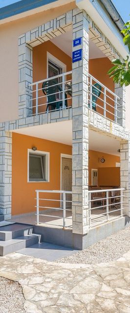 Apartments Horvatic Vir II