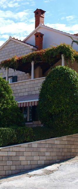 Apartments Etica Postira