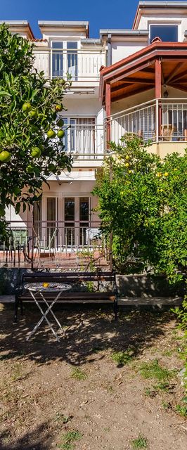 Apartment Benzon Kastel Stafilic