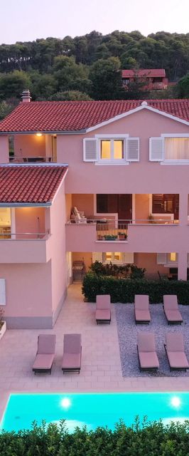 Apartments BoBo Kraj