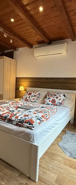 Erika's House*** Érd