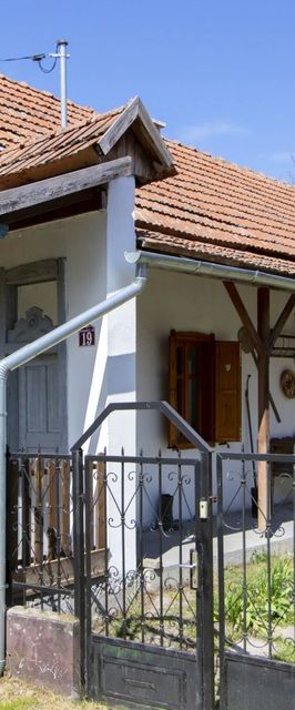 Tulipános Porta Parasztház Sarud