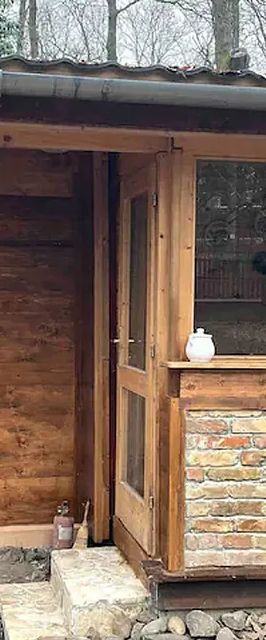 Cinke házikó - fészek a természetben Kismaros