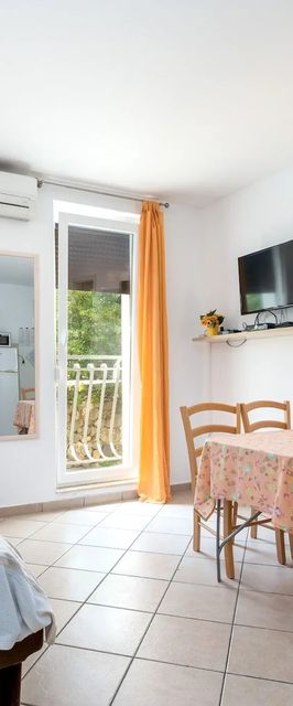 Apartmanok Parkolóhellyel Baska Krk - 11933 Baška