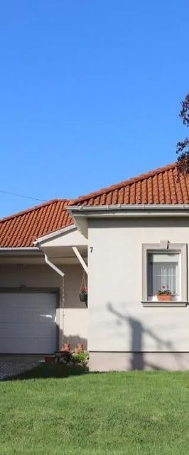 Nyugi-Lak Vendégház Lipót