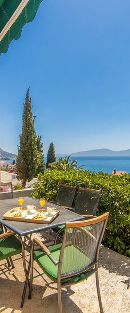 Apartmanok A Tenger Mellett Brist, Makarska - 19737 Brist