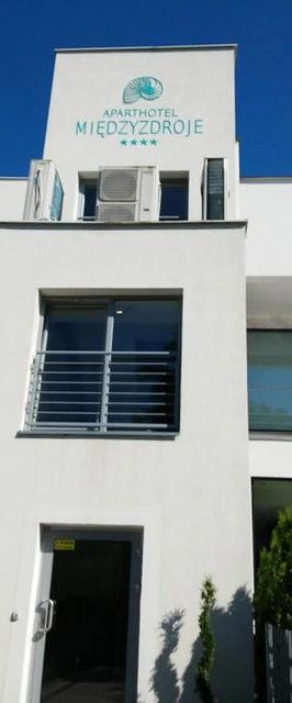 HOLIDAY HOME Apart 108 przy plaży z balkonem