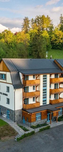 Hotel Edvard Frenštát pod Radhoštěm