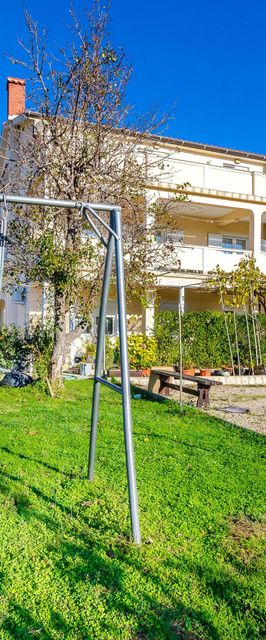 Apartments Marija P Lopar