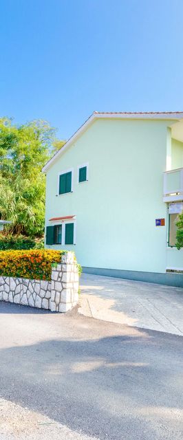 Apartments Ruzica M Lopar