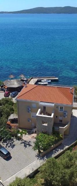 Apartments Superba Brodarica