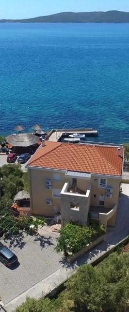 Apartments Superba Brodarica