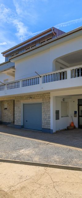 Apartments Slavica R Banjol