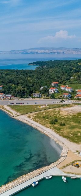 Apartments Josip S Lopar