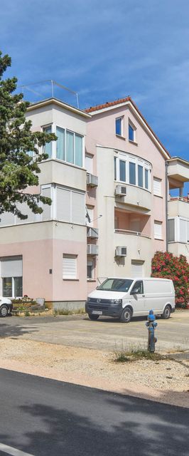 Apartment Alice Pakostane