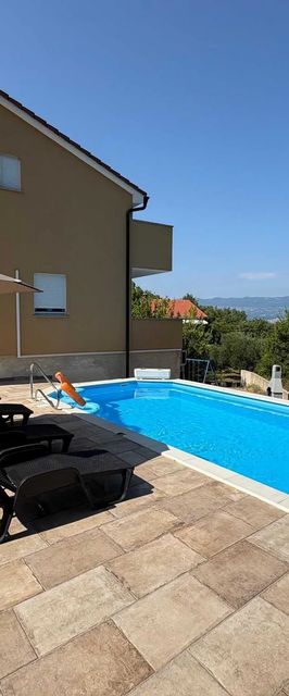 House Gloria Risika Krk