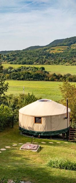 Kadosa Jurta Esztergom-Búbánatvölgy