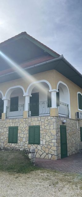 SzaSza Apartman Ábrahámhegy