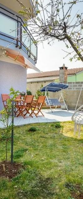 Apartmanok Parkolóhellyel Fazana - 19494 Fažana