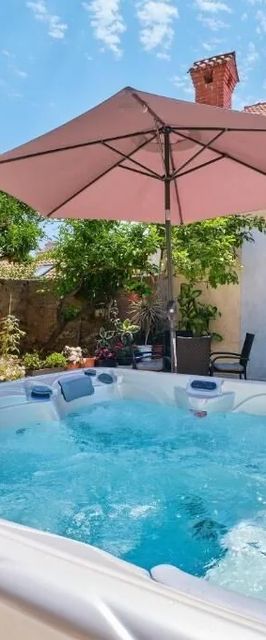 Apartmanok Parkolóhellyel Mali Losinj, Losinj - 19618 Mali Lošinj